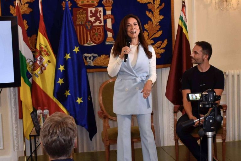 El éxito en la presentación del libro 'Cuando Haces Posible lo Imposible' de Inma Martín