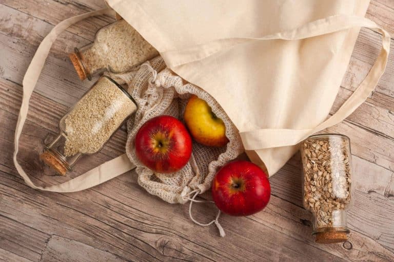 Todo lo que ofrece My Kitchen and Me, la amplia gama de productos ecológicos para el día a día