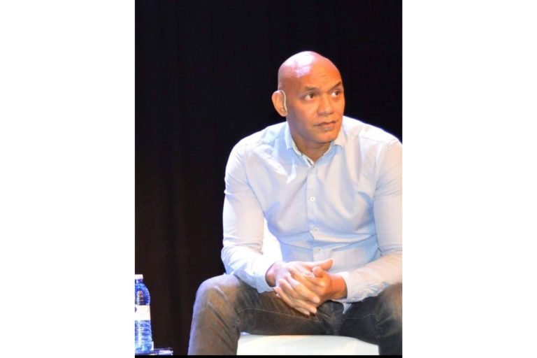 El lanzamiento del nuevo libro de Ray Bolívar, 'La ciencia de contar historias con arte'