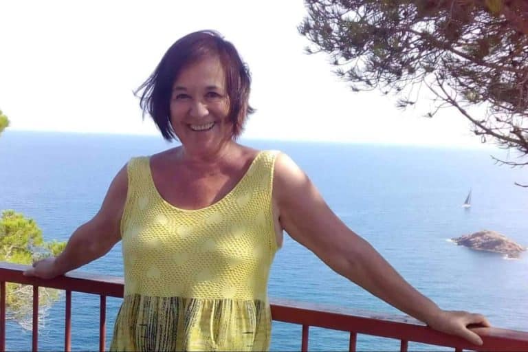 ‘Ecoaparición y otros relatos’ es un conjunto de microrrelatos que enganchará al lector desde el primer momento