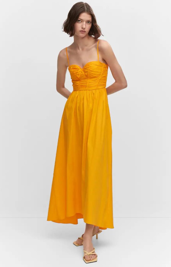 Vestido corsetero evasé