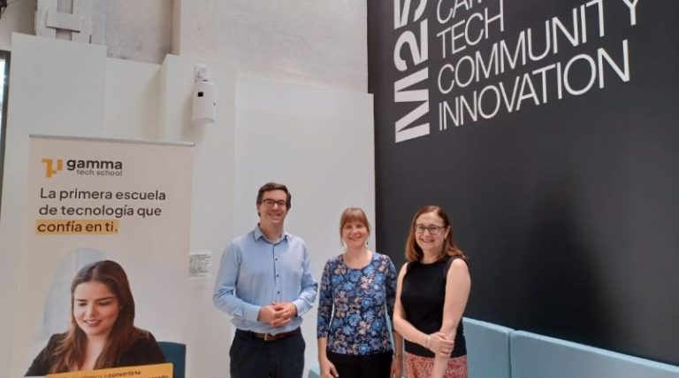 El profesor como mentor y la integración de la tecnología, claves de la educación del mañana