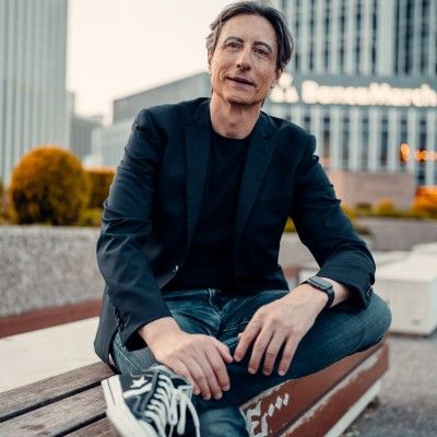 Transformar un negocio con 'Vender más en 7 pasos' de Salvador Vilalta Blanco 1 1681121667847