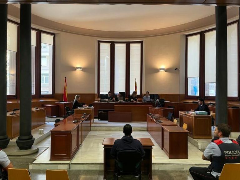 El TSJC rebaja tres meses la pena a un 'rider' por tres agresiones sexuales y una violación