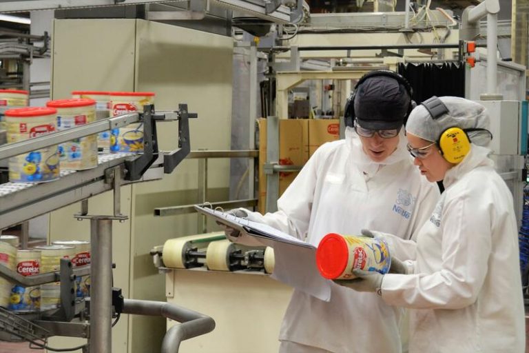 Multinacionales europeas de la industria y la tecnología impulsan un proyecto de recualificación profesional