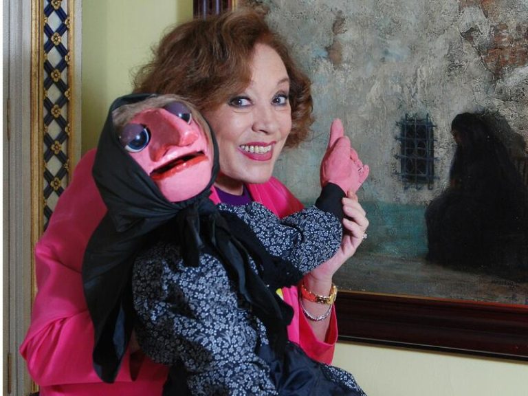 Fallece 'Mari Carmen y sus muñecos' a los 80 años como consecuencia de una caída en Tenerife