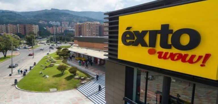 Grupo Casino prevé vender sus supermercados en América Latina para reducir su deuda antes de terminar el año