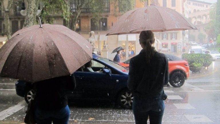 El noroeste peninsular y Extremadura riesgo de lluvias y tormentas este sábado