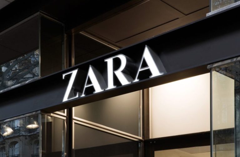 8 faldas baratas de Zara que no querrás quitarte este verano