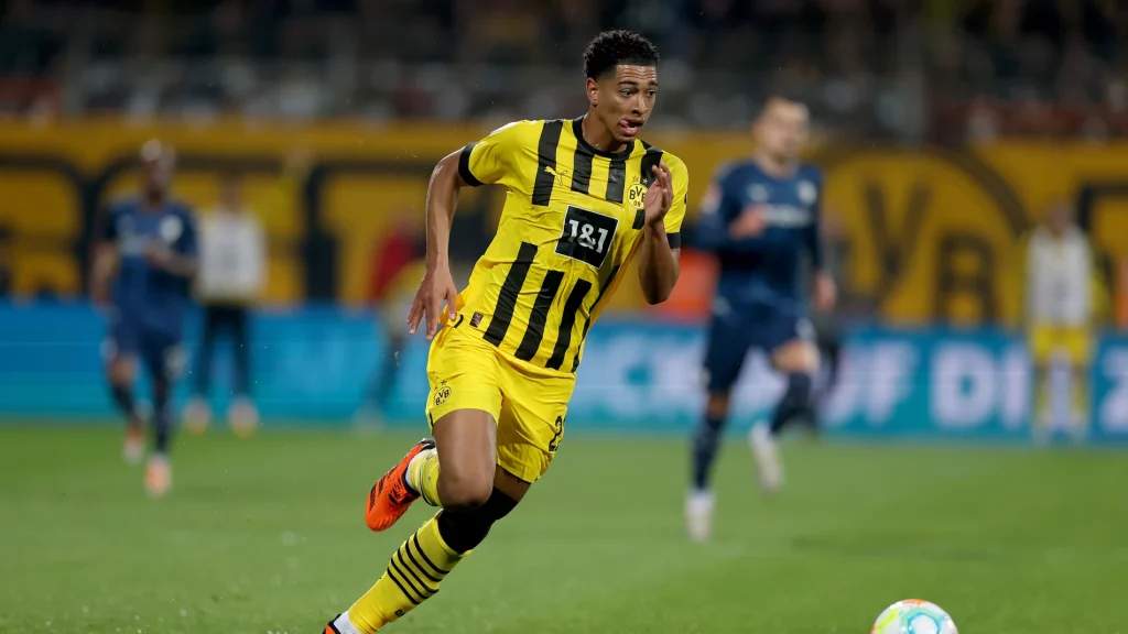 Bellingham tiene los condimentos de varios jugadores en uno