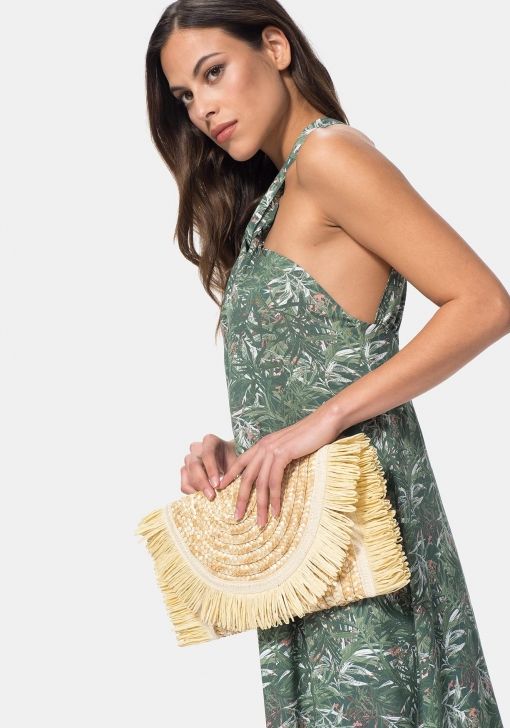 Bolso de mano con flecos de mujer