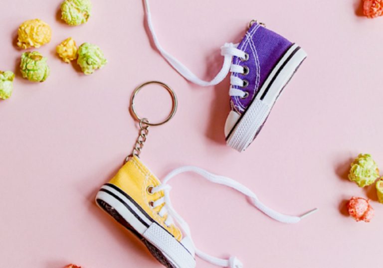 Crea tus chapas, imanes y llaveros personalizados con Gamax