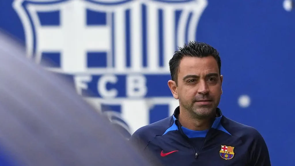 Xavi: el sueldo millonario que pide por seguir en el Barça 140 De momento, Xavi estará hasta el año 2024