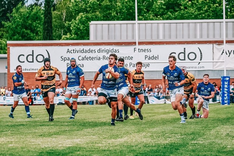 El VRAC gana la liga ante el Recoletas Burgos en el mejor partido de la historia del rugby español