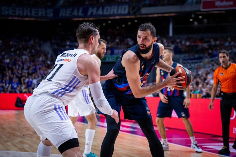 Mirotic pone patas arriba la Euroliga un año después de salir del FC Barcelona