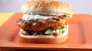 Hamburguesas de salmón el truco para que queden mejor que las de ternera