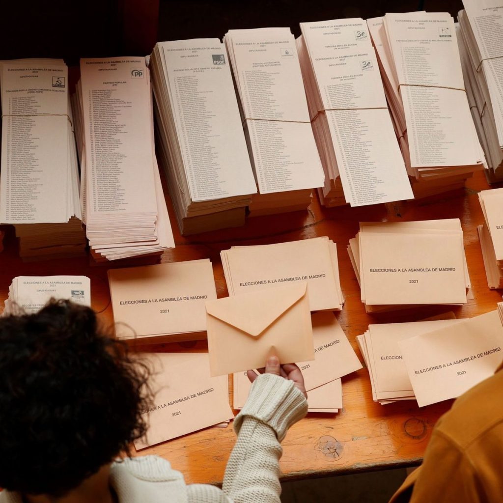 Los consejos de la OCU para librarse de una mesa electoral 4