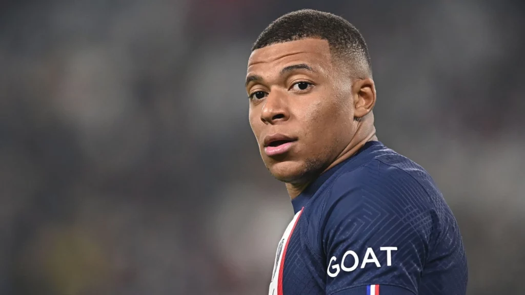 Mbappé quiere colaborarle al Real Madrid