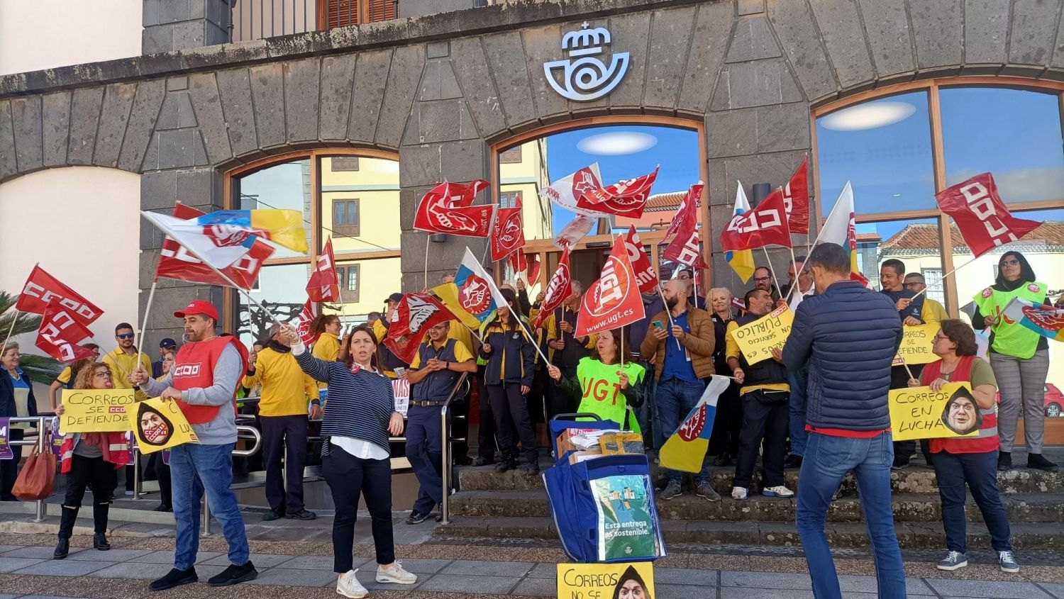 Nadie apoya la huelga de Correos antes de las elecciones generales Nadie apoya la huelga de Correos antes de las elecciones generales