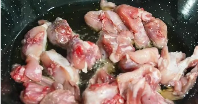 ¡No dejarás de cocinarlo! Así puedes hacer un conejo al ajillo como Chicote