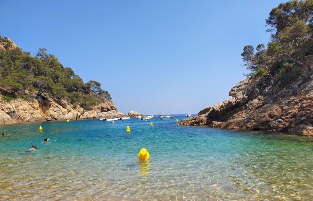 Cala Pola, Tossa de Mar en Cataluña