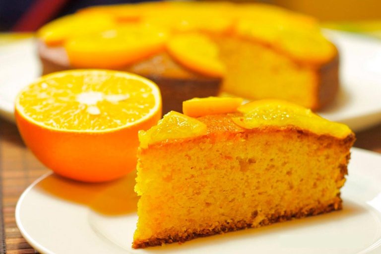 Bizcocho de naranja: el postre con el que triunfarás este verano