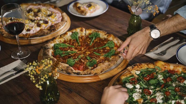 El restaurante de Pamplona que homenajea a San Fermín con un menú inspirado en Gigantes y Cabezudos
