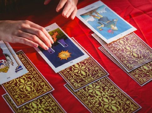 Tarot del amor Tarot del amor de Sara Abellán