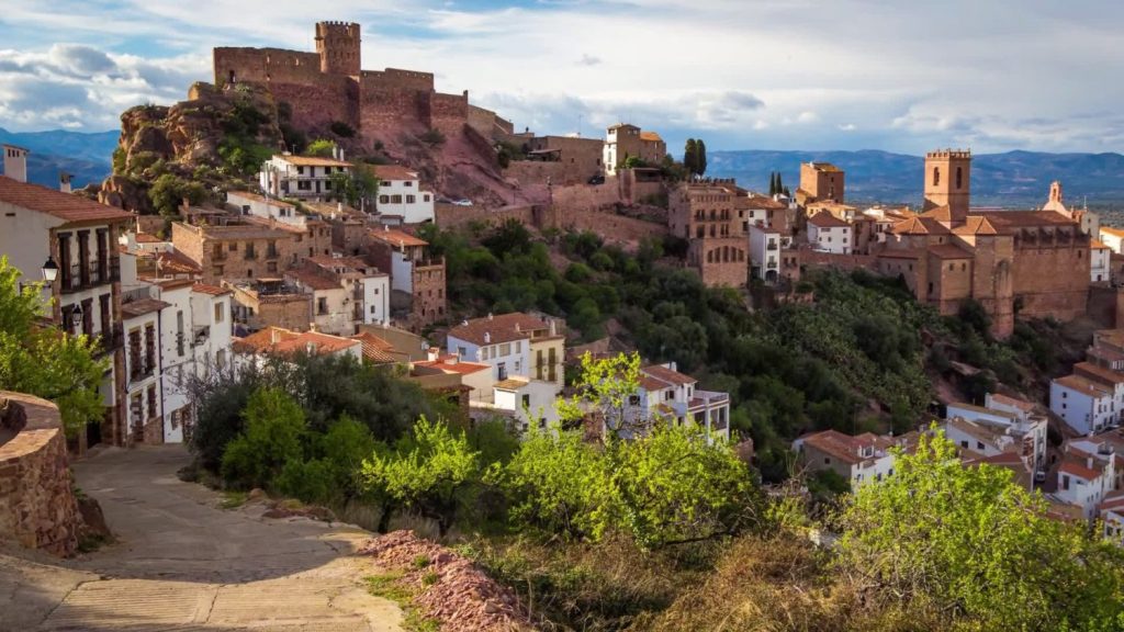 7 pueblos desconocidos de Valencia para echar una noche 54 Vilafamés