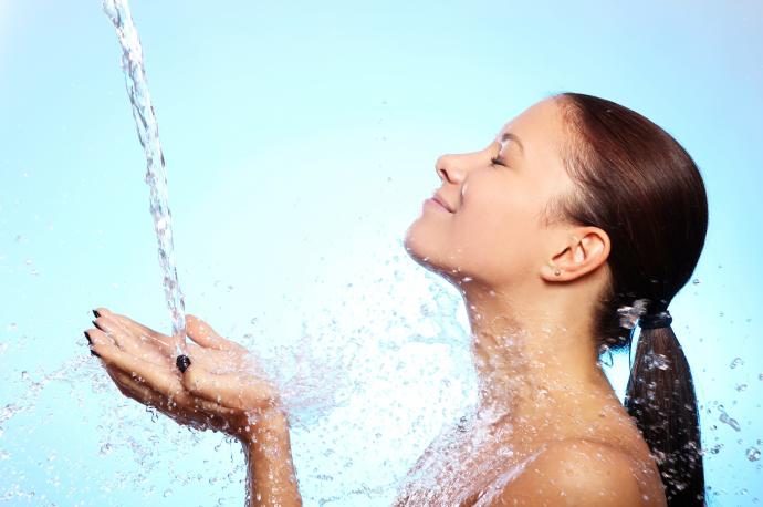 Encuentra el equilibrio en la temperatura del agua