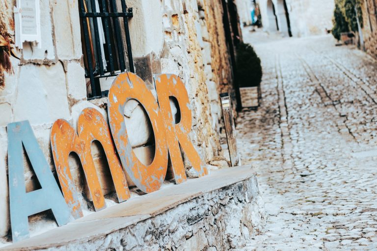 Seeking.com descubre cómo encontrar pareja según el estilo de amor y personalidad