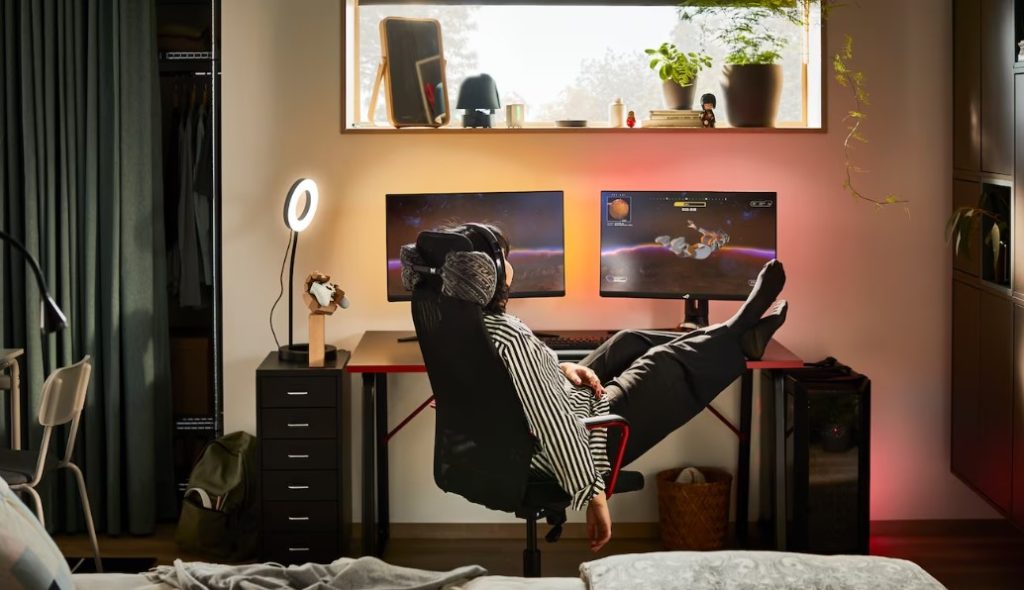 Crea un pequeño estudio gaming con Ikea