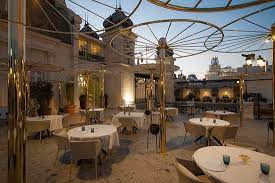 7 terrazas de moda en Madrid que tienes que conocer 6 image 60