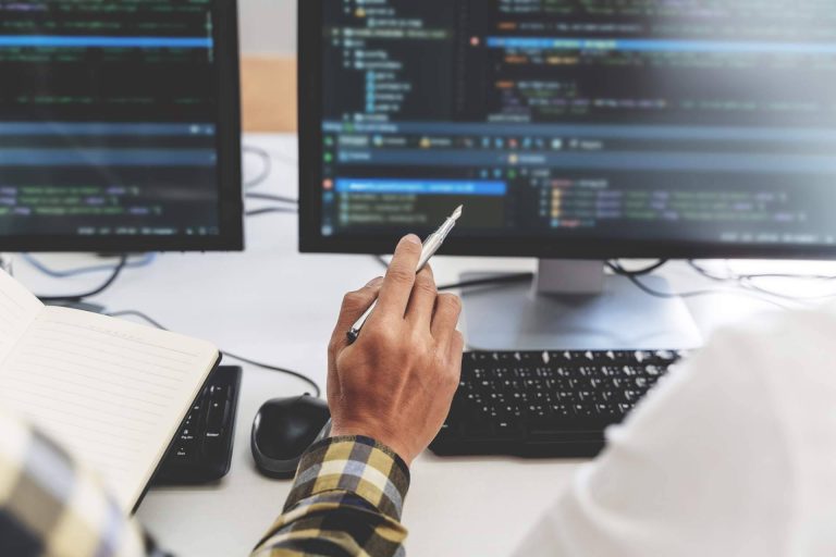 La escuela Rural Hack lanza nuevas convocatorias para su bootcamp online de programación y APIs