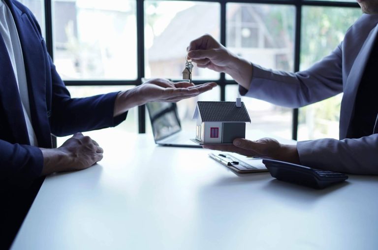 ¿Habrá una crisis en el sector inmobiliario similar a la del 2008? La Casa Agency El Clot realiza un análisis detallado al respecto