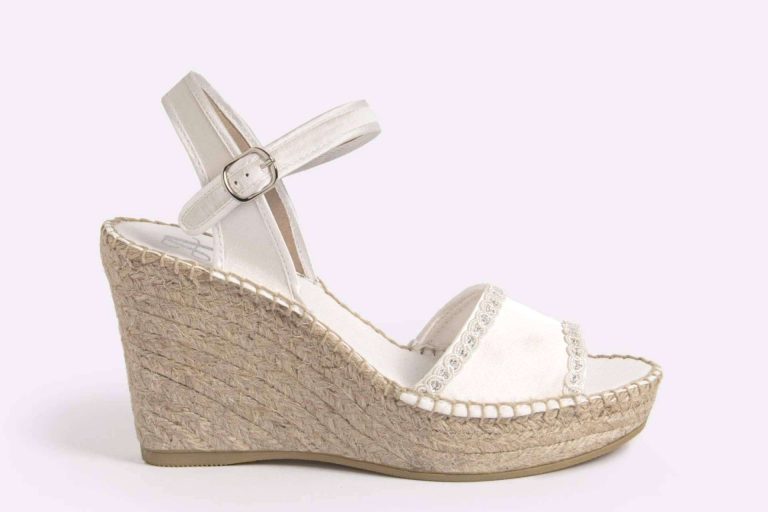 Los diferentes modelos de alpargatas para boda de la marca Juncal Aguirre