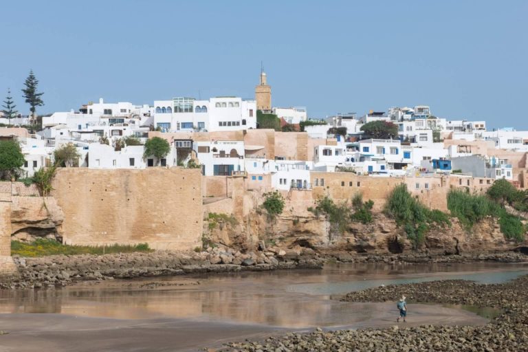 Un reclamo turístico y visita obligatoria es el desierto de Marruecos