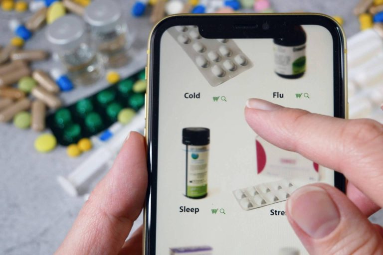 Los grandes beneficios de comprar en una parafarmacia online