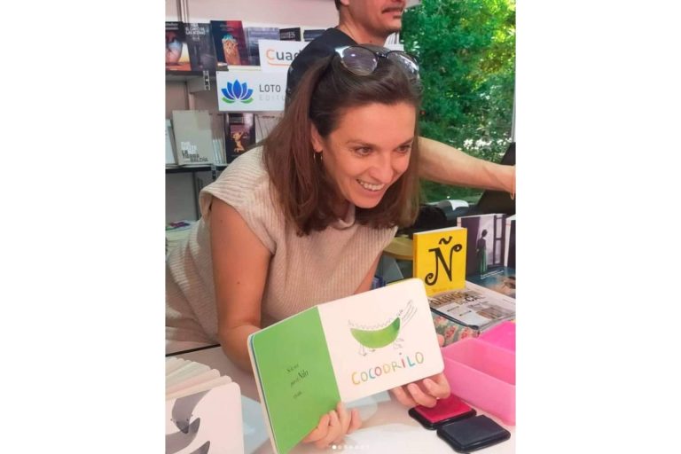 El libro titulado ¡Chof!, de Patricia de Cos, reconocido por la OEPLI por su aporte a la creatividad en la literatura infantil