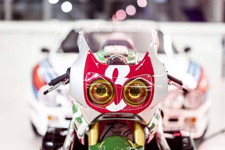 Celebrar el Día del Motorista diseñando la moto deseada junto a 911MX