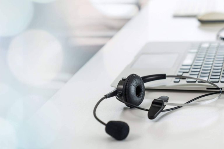 Cuáles son los distintos usos de las centralitas para empresas, con Voiper