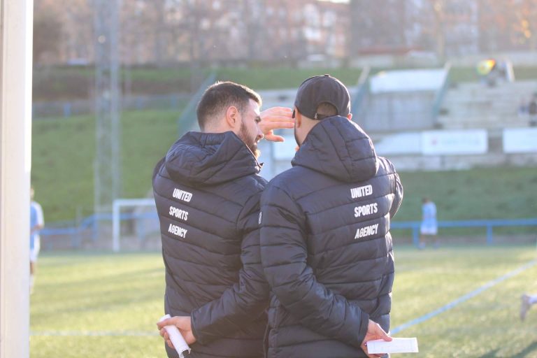 Conseguir becas deportivas y representación para jugar al fútbol en EE. UU. de la mano de USAGENCY