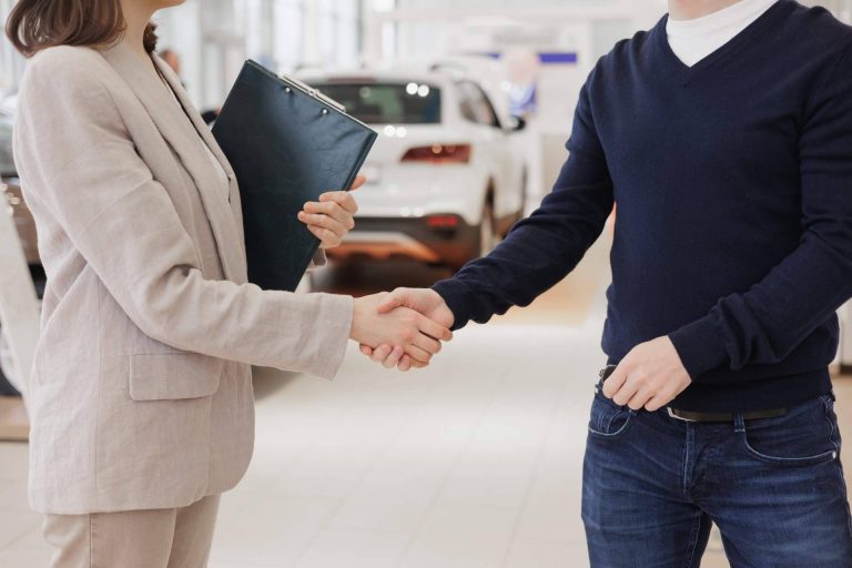 El renting de coches autónomos es la opción adecuada para profesionales independientes