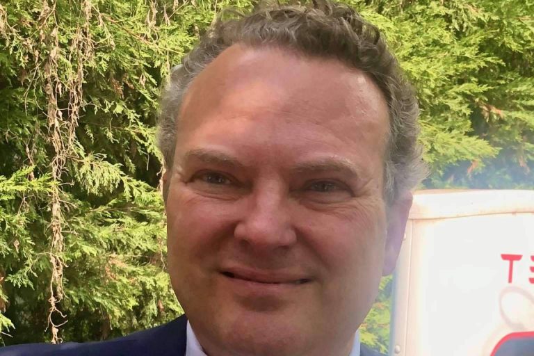 'Justi&Cia', el legado de Alex Ángulo, y Bogotá de La Casa de Papel se unen con el apoyo de Rafael Blanco Sarto