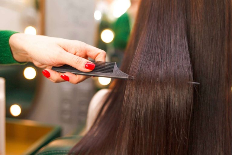 Cabellos brilloso sin efecto tabla es el gran secreto de muchas famosas en el cuidado del cabello en Europa