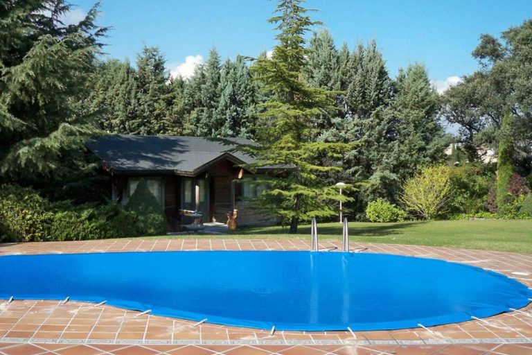 Swimhome comercializa cubiertas para piscinas, lonas y toldos de invierno