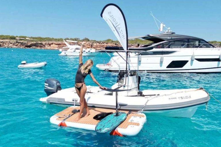 Disfrutar del verano de forma divertida con el alquiler de eFoil en Ibiza