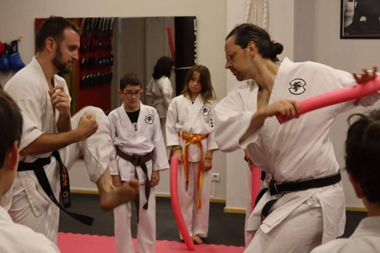 Celebración del éxito de la primera temporada bajo la dirección de Hugo Barros, El Dojo en A Coruña
