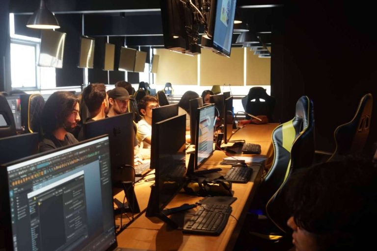 Universal Arts School ofrece una completa formación en VFX con Houdini