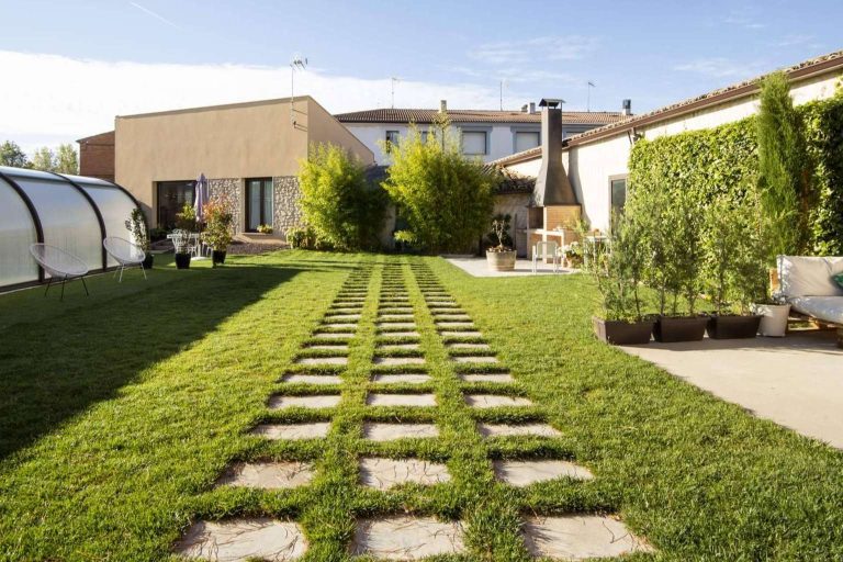 En la finca sostenible La Ren Lecrés es posible disfrutar del entorno de Aranda de Duero